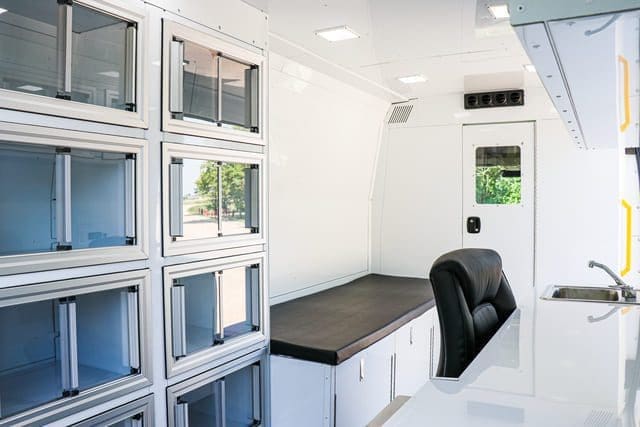 Fourgonnette de clinique médicale mobile