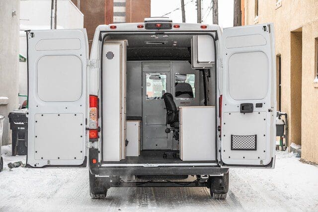 Première camionnette de clinique mobile - MoveMobility