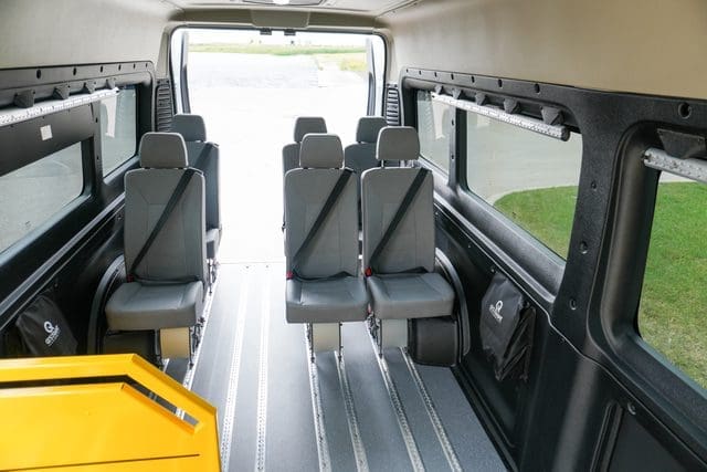 Removeable seating layout in P5 side entry mobility van