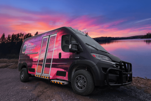 Lac Seul Mobile Counselling Van